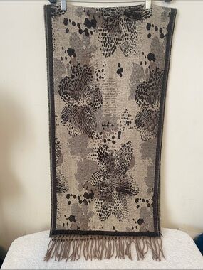 Anne Klein Floral Knit Fringe Scarf in Beige and Black